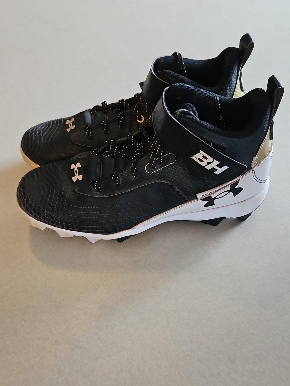 Under Armour BH Baseball Cleats